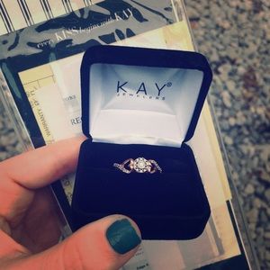 KAY JEWELERS PROMISE/ENGAGEMENT RING!